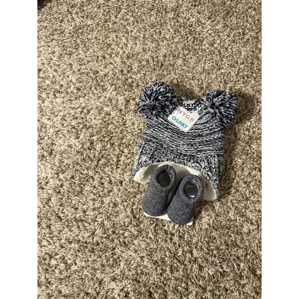 NYGB Not Your Grandma's Blanket Chunky Baby Hat & Booties Set 0-6 Months Blue
